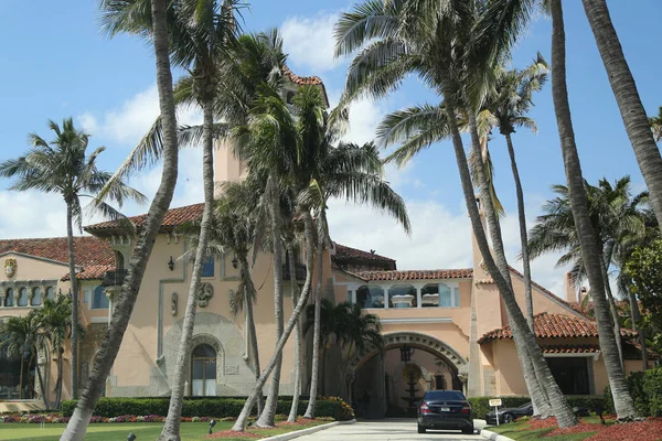 Trump tilbringer sommeren i Mar-a-Lago – Højt sikkerhedsniveau og VIP-besøg forventet